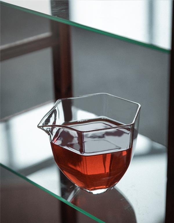 普洱生茶存放久了会变成熟茶吗？