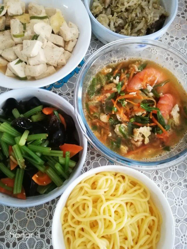 血糖高最怕三种早餐（给糖尿病朋友分享6款早餐）