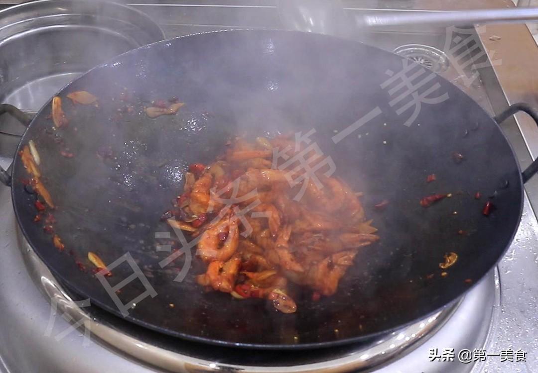 虾怎么做才好吃又简单（教你6道大虾的做法）