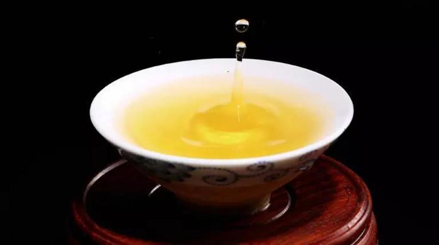 散茶与饼茶有什么区别？哪种好？