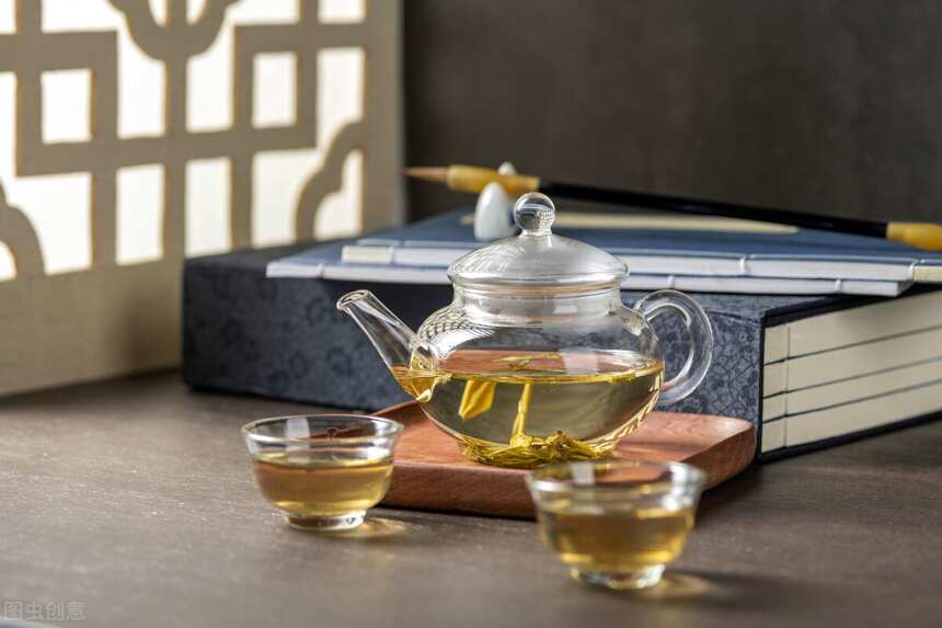 泡茶用什么水好？可别只知道矿泉水