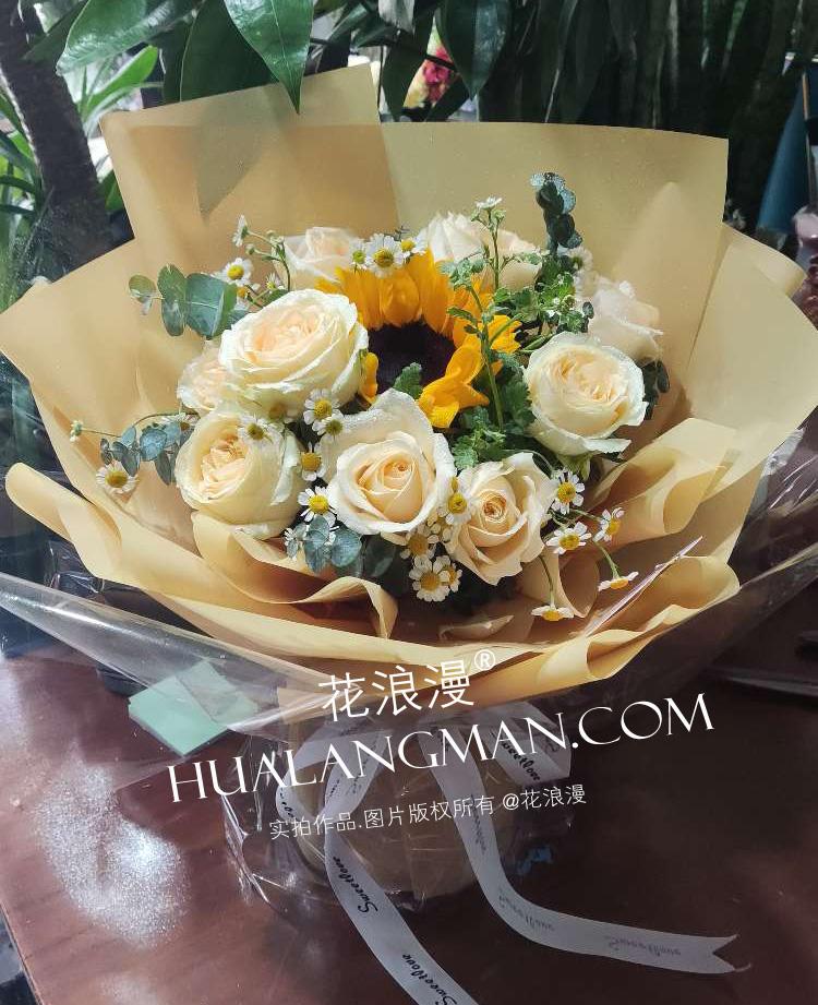 教师节送老师什么礼物合适（适合送给老师的6种惊喜花朵）