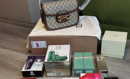 免税店便宜一半是正品吗_免税店