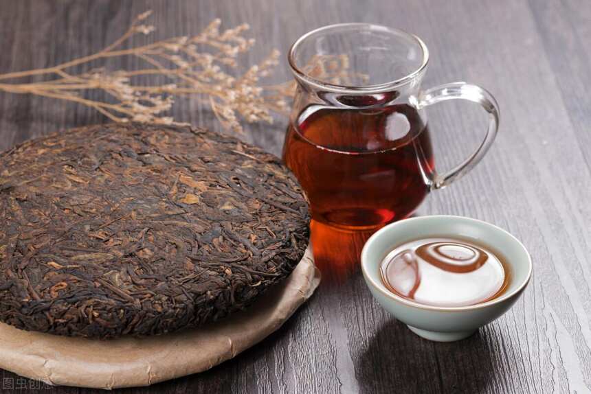 普洱茶饼里长“茶虫”，还能喝吗？