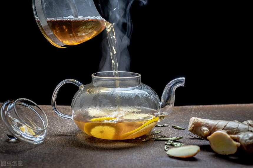 泡茶时，茶汤要不要“留根”？