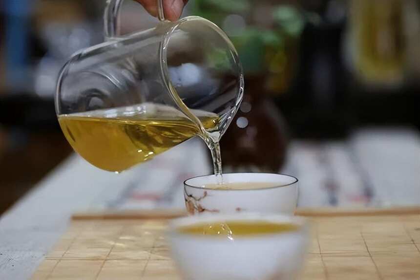 如何区分普洱茶品质？
