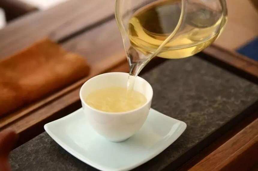 如何区分普洱茶品质？