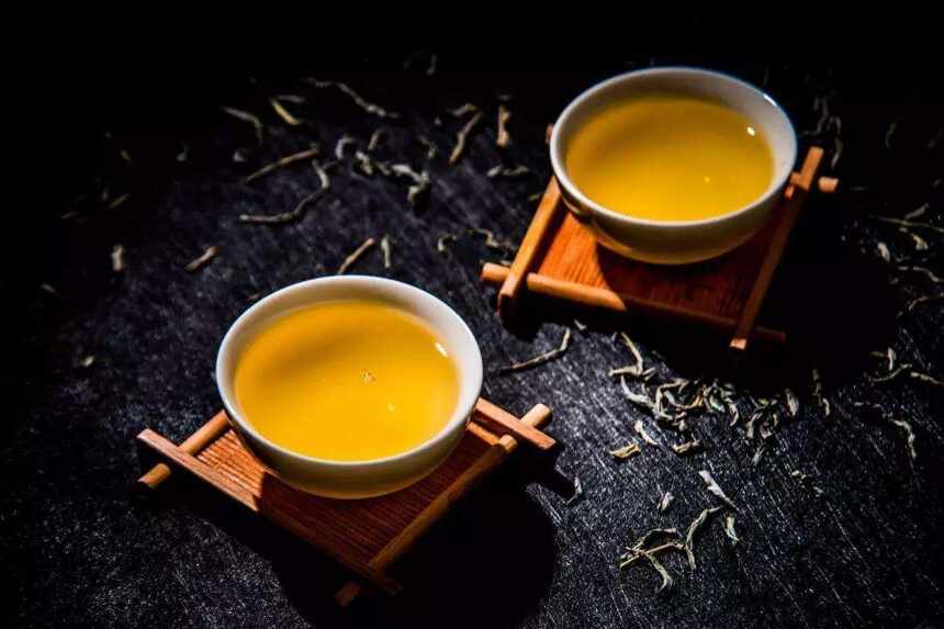 家里存茶容易坏？直看文尾5句总结，包你越存越香！特实用