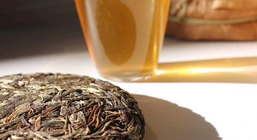普洱茶茶汤混浊的原因？您知道多少？