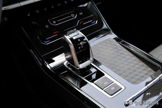 瑞虎7图片报价图片 价格?奇瑞瑞虎7最新运动版报价 瑞虎7图片报价图片 价格?奇瑞瑞虎7最新运动版报价