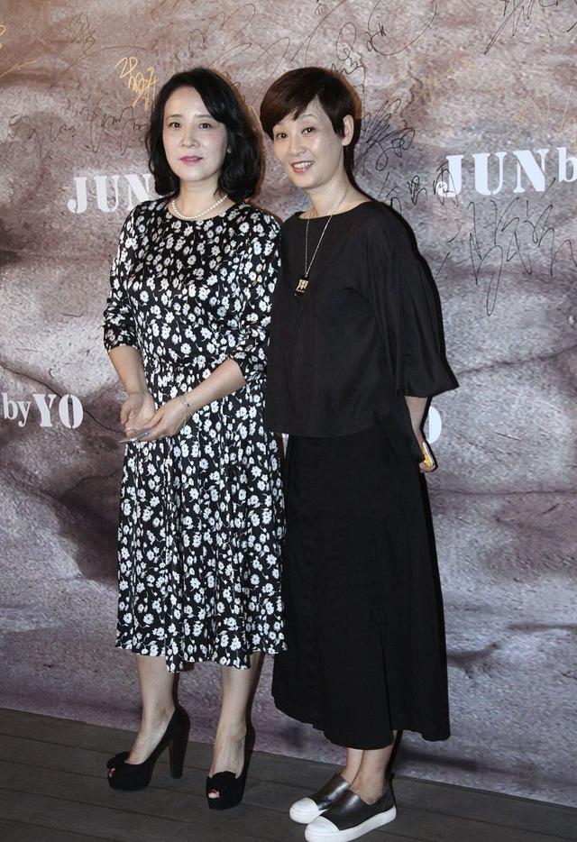 圆脸短发发型图片女？徐帆短发最新发型图片