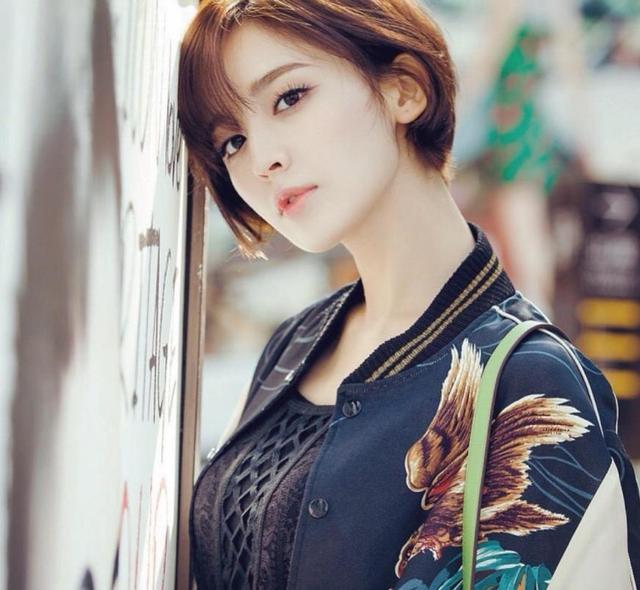女学生短发发型图片？宋茜同款发型