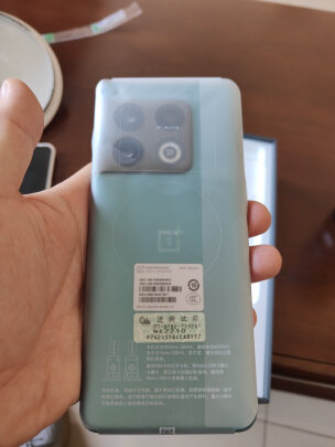 一加10 Pro质量怎么样？到底值不值得入手呀？