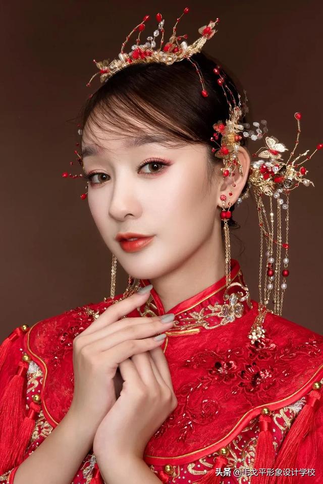 新娘妆容造型图片？18款绝美中式新娘造型