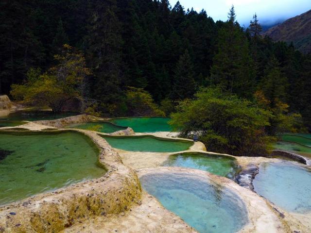 四川自驾游去哪里比较好玩？四川自驾游必去的5个景区