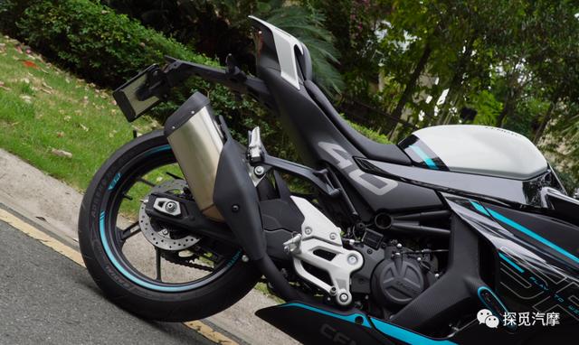 sr450春风价格？春风450sr建议新手骑吗