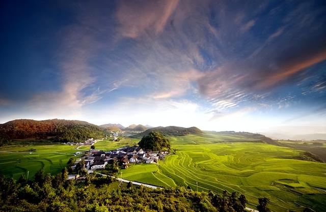 夏天去哪里旅游舒服？夏日旅游必去的10大避暑胜地