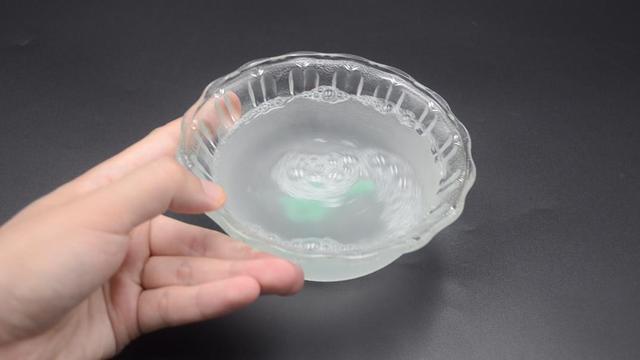 怎样清理抽油烟机？油烟机如何快速清洗干净