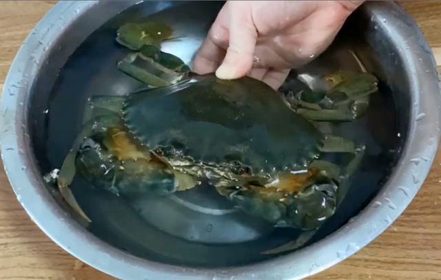 螃蟹怎么保存才新鲜？螃蟹保鲜存放的最好方法