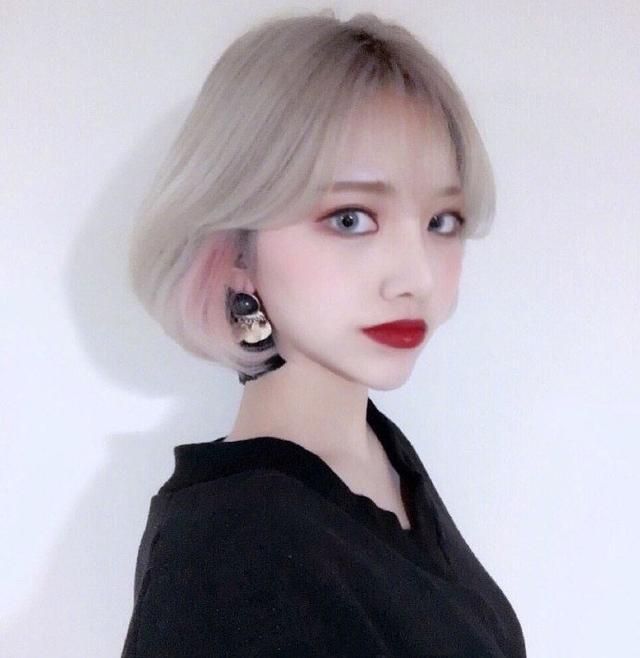 时尚短发发型图片？新款女士时尚短发发型