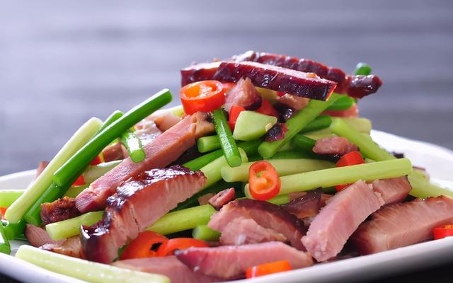 腊肉怎么炒好吃又简单？腊肉做正确做法又香又好吃