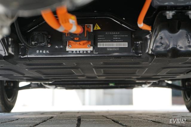 奇瑞新能源冰淇淋qq电动汽车？奇瑞qq冰淇淋圣代配置及车型