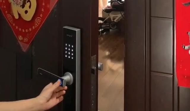 指纹解锁突然用不了怎么回事？指纹锁常见故障及维修方法