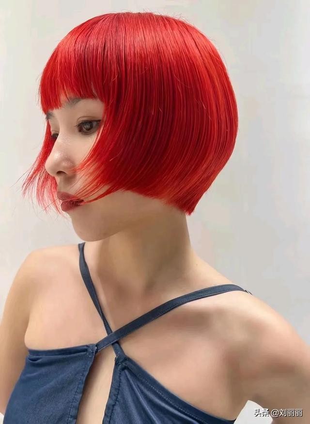 短发发型女图片？4种最火短发送给你