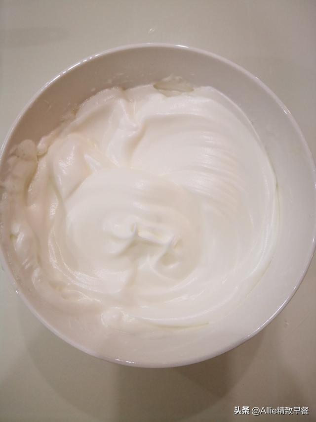 如何用电饭锅做蛋糕？电饭锅蛋糕的制作方法