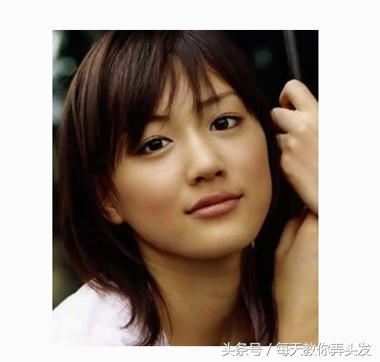 14款方脸可爱的短发发型？方脸短发发型图片