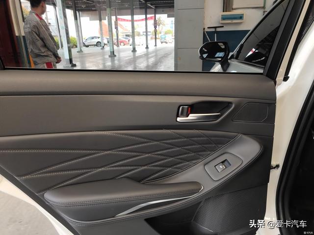 提亚洲龙新车要注意什么？亚洲龙车必备的东西