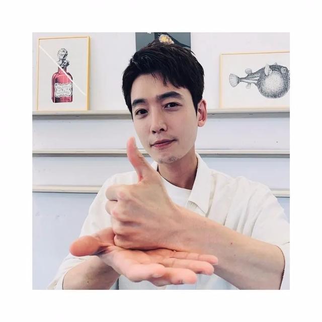 韩国男生流行发型？ 4 种韩系欧巴发型