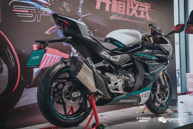 sr450春风价格？春风450sr建议新手骑吗
