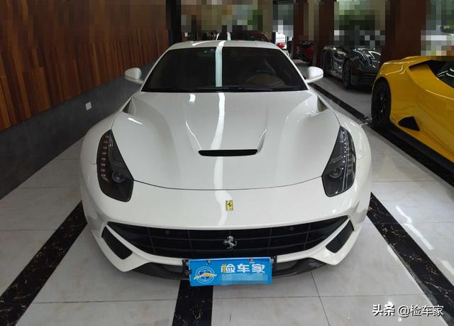 f12法拉利多少钱？法拉利f12值不值得入手