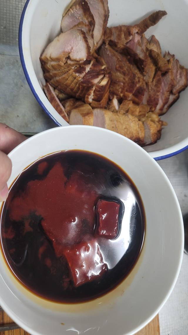 正宗梅菜扣肉做法教程？梅菜扣肉怎么做好吃又简单