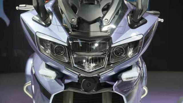 贝纳利1200gt参数？贝纳利最新款的1200gt