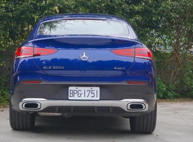 gle300奔驰最新报价2022款？奔驰gle300车长宽高多少