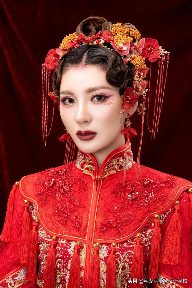 新娘妆容造型图片？18款绝美中式新娘造型