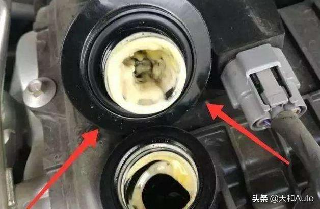 机油加的多了会造成什么样的后果？机油增多是什么原因导致的