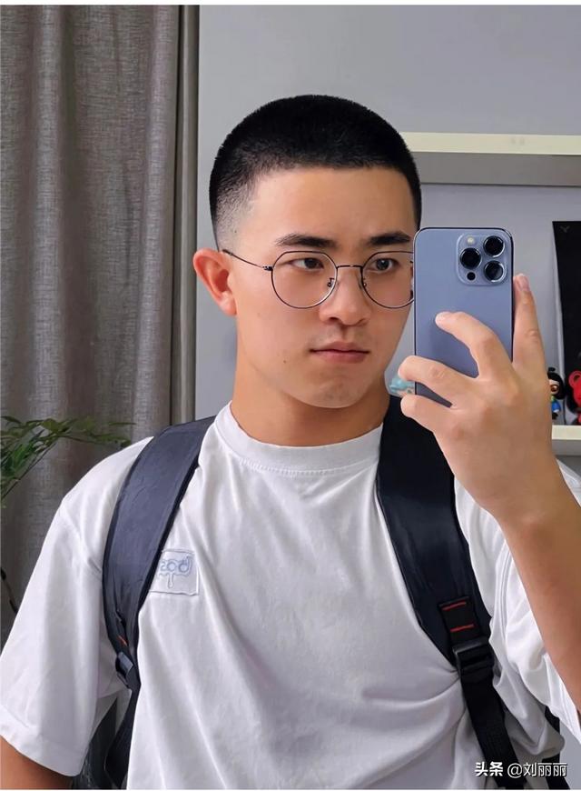 男性发型烫发图片大全？分享17款男发真帅气