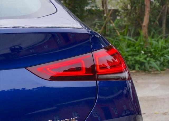 gle300奔驰最新报价2022款？奔驰gle300车长宽高多少