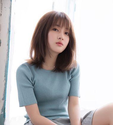 女中学生短发发型图片？10款好看甜美的女学生发型