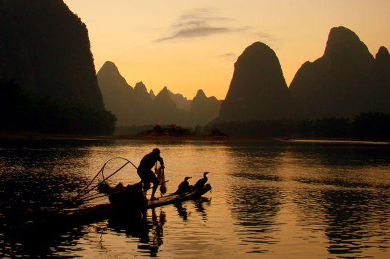 桂林阳朔旅游路线图？桂林旅游攻略