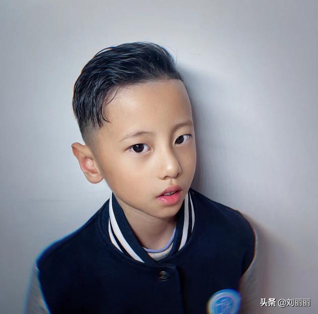 小男孩发型2022最新?爆款小男孩发型15款 小男孩发型2022最新?爆款小男孩发型15款