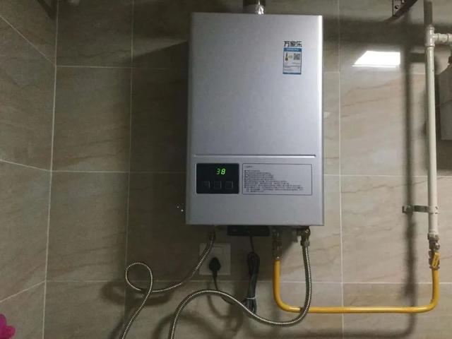 万家乐热水器e1故障原因和解决方法？燃气热水器显示e1是怎么回事