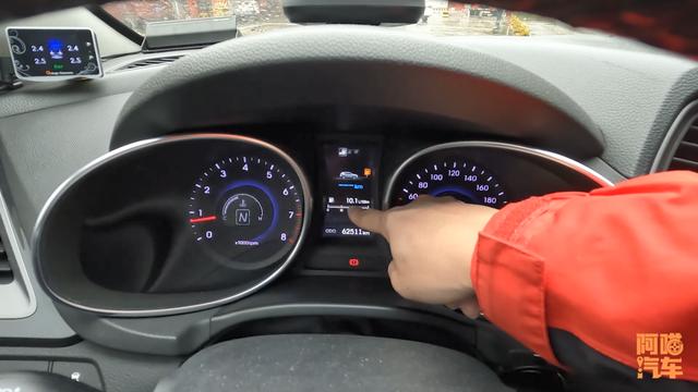 汽车公里数怎么算油耗？汽车油耗怎么看最准确