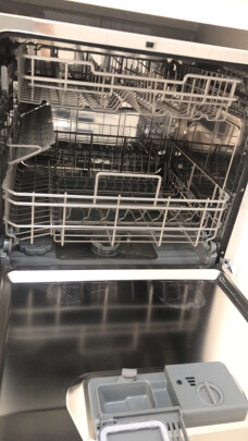 消费者诉说美的洗碗机W3802H怎么样？用后极度后悔属实吗？