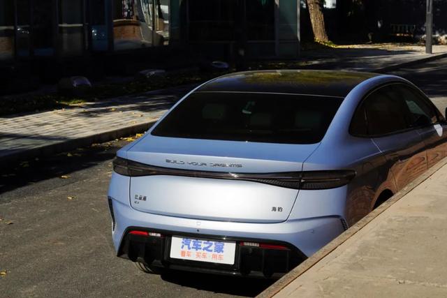 比亚迪海豹新能源汽车报价？海豹比亚迪对标model3