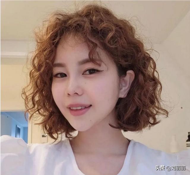 最流行的短发发型？15款最火短发送给大家