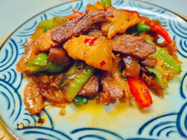 辣椒炒肉片怎么炒嫩又好吃？辣椒炒肉片的方法
